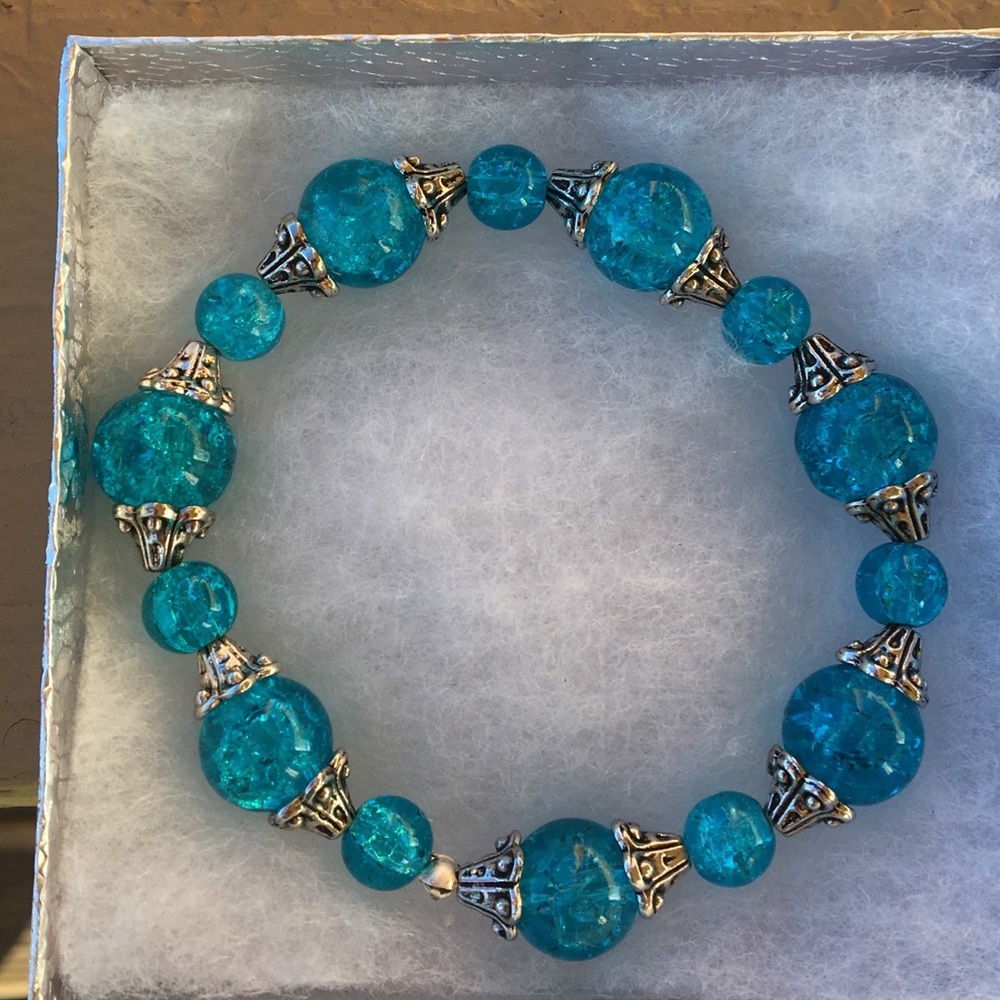 Blue Glass Bead Elastic Bracelet - Picture 3 of 4